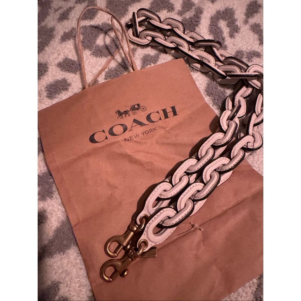 Coach chain link white leather long covered crossbody/shoulder strap purse nwt - Picture 6 of 6